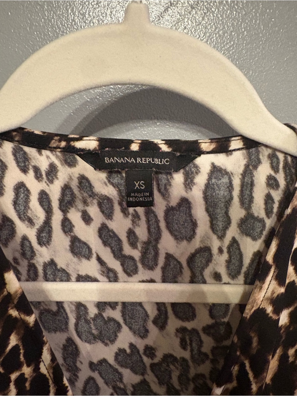 Banana Republic Leopard Print V-Neck Wrap Dress - Black & Cream